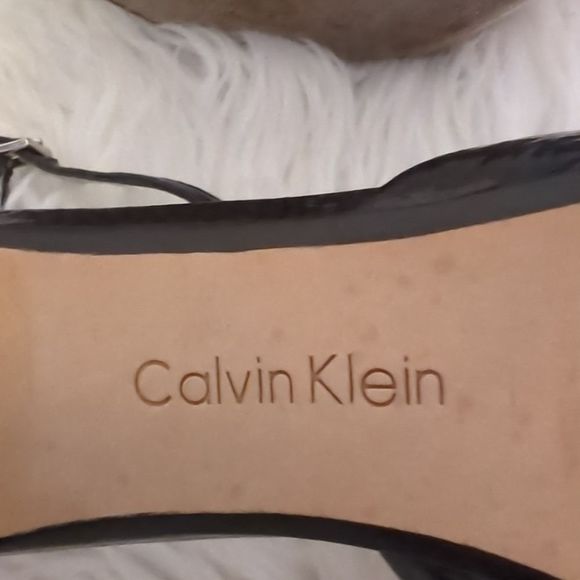 Calvin Klein High Heels - Picture 13 of 13